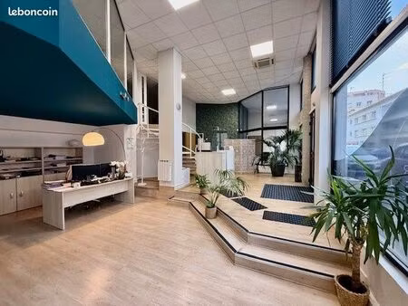 local 273 m² romans-sur-isère