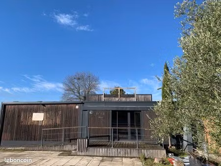 à louer petits bureaux indépendants