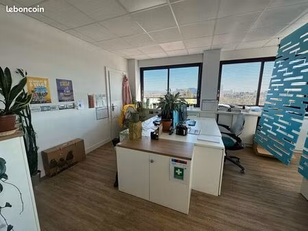 bureaux 480 m²