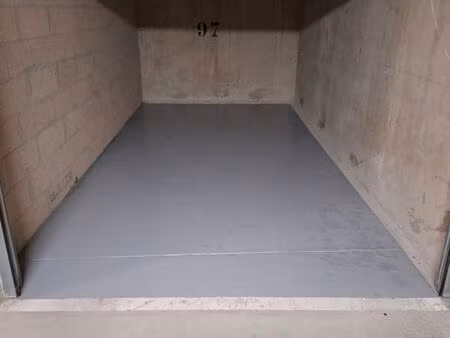 box 15 m2 - la rochette