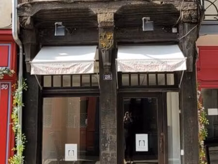 location local commercial - châteaugiron