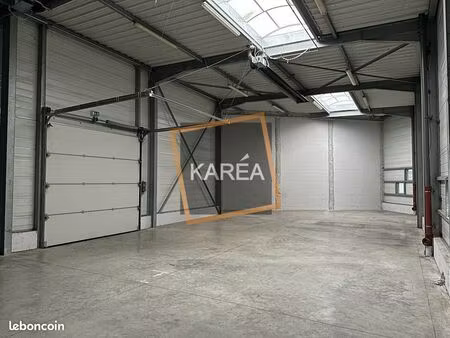 local d'activité 173 m²
