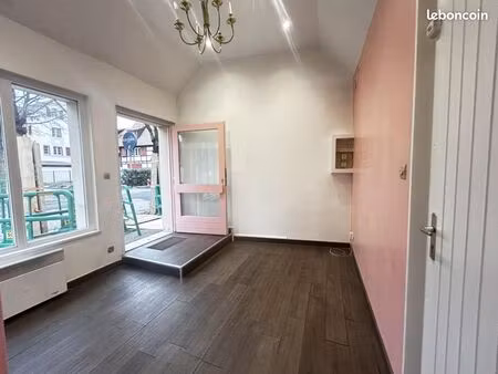 local commercial 15 m²