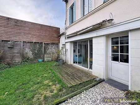 maison 4 pièces 75 m²
