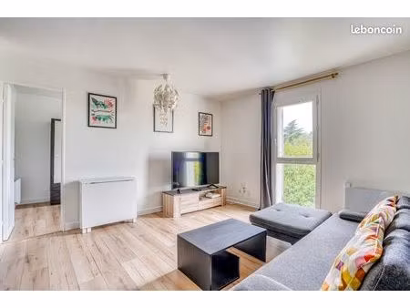 t2 meublé 34 m² – parking – proche val d’europe – chalifert