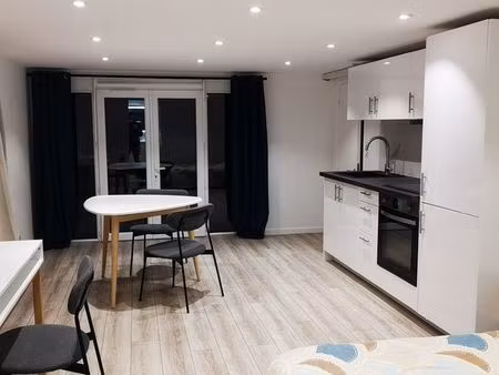 superbe studio meublé