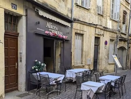 local commercial 85 m² – emplacement d’exception intra muros – proche place saint-didier –