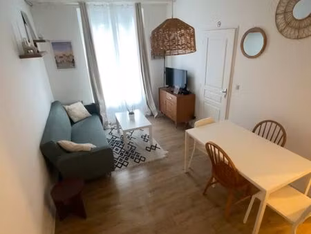 maison de ville au coeur de fontainebleau