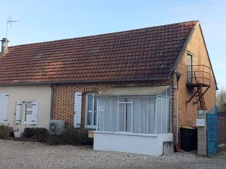 petite maison centre de lamotte beuvron au calme