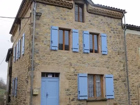 maison de village