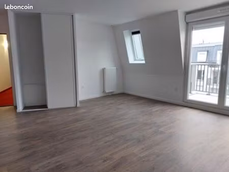 appartement 3 pièces 64 m²