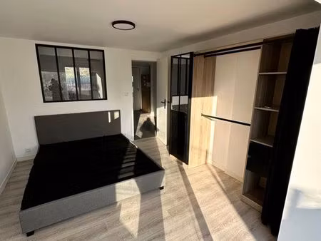 f2 indépendant avec terrasses sécurisé