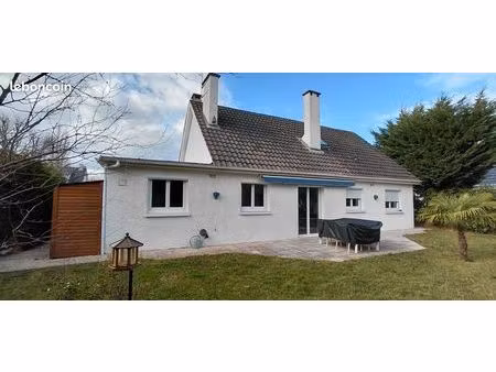 maison au cœur des résidences du château du mesnil saint denis