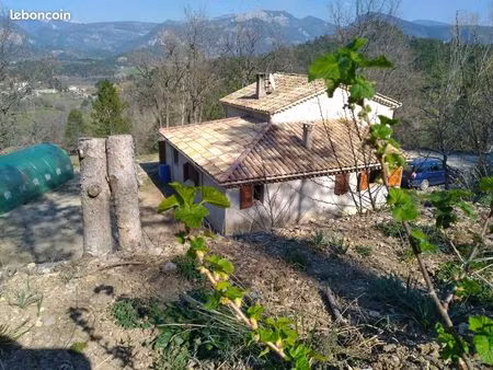 propriété 3 pièces 75 m²