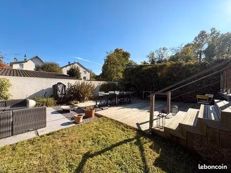 maison 4 pièces 120 m²