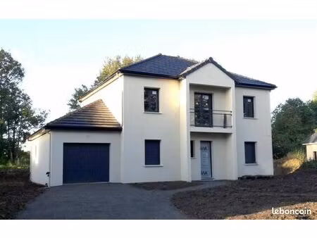 maison 5 pièces 136 m²