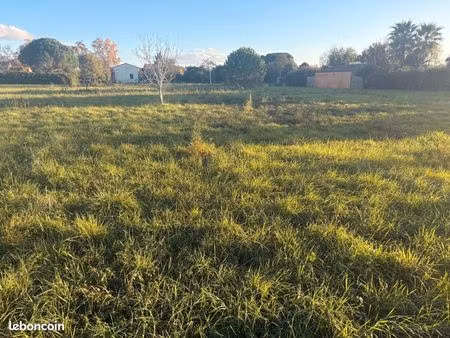 terrain 520 m² pompignan