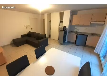 location appartement f2 meublé à cesson à proximité gare sncf