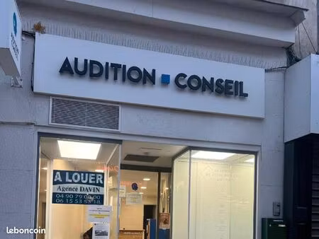 local commercial 50 m²