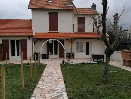 maison meublée plaisir grignon