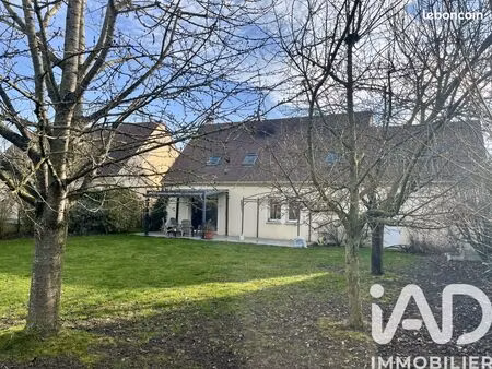 maison 8 pièces 158 m²