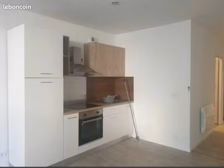 appartement t4 refait à neuf  3 chambres  calme et lumineux