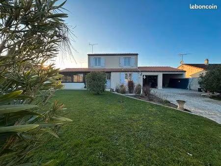 pavillon 6 pièces 106 m²