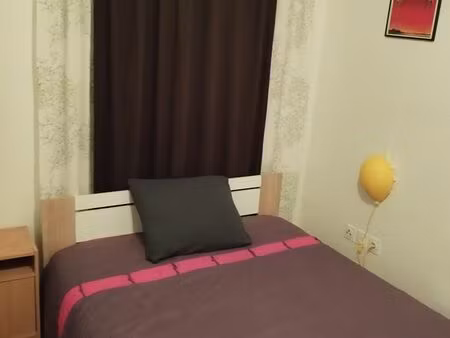 chambre meublée autonome (saint-herblain)