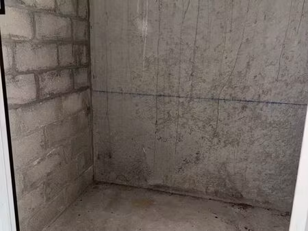 location cave saine et sécurisée 4m² neuilly sur seine / paris 17 / levallois – accès faci