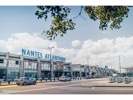 parking aeroport nantes