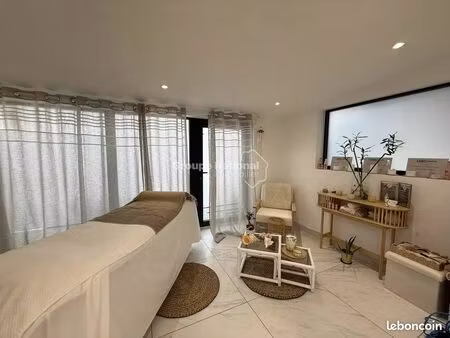 local commercial 90 m² avignon