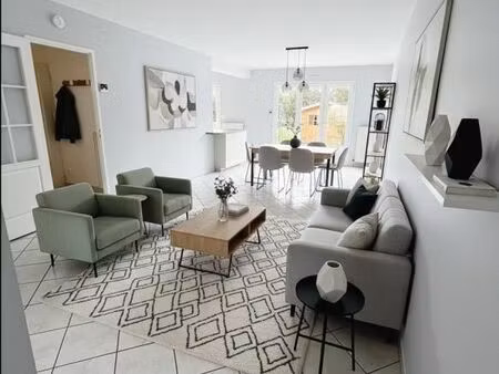 maison 6 pièces 122 m²