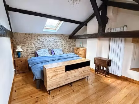 maison meublée à louer avec jardin et grange