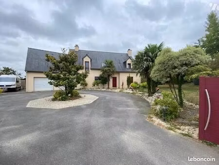 maison 6 pièces 200 m²