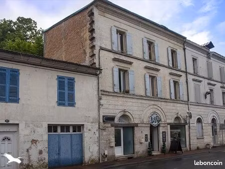 immeuble 239 m² riberac