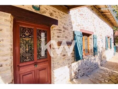 propriété 9 pièces 312 m²