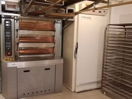 boulangerie pâtisserie et habitation