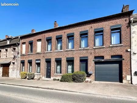 maison 6 pièces 160 m²
