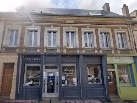 immeuble 284 m² les loges