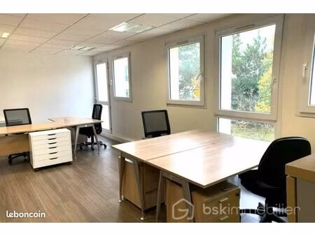 bureaux 85 m²
