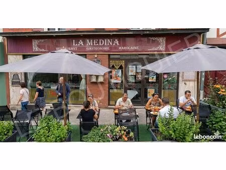 boutique 87 m² jouy en josas