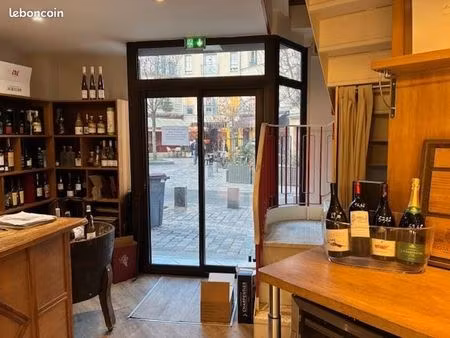 boutique 78 m² versailles