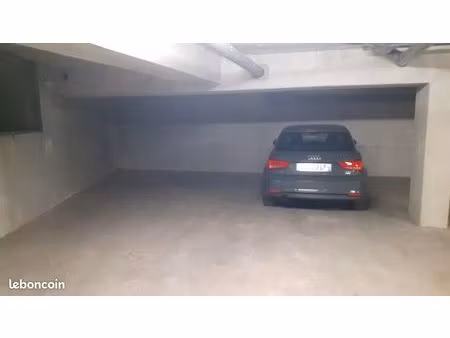 parking couvert sécurisé 20 m² nantes quartier chantenay