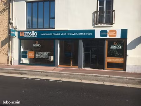 local commercial 63 m² rambouillet