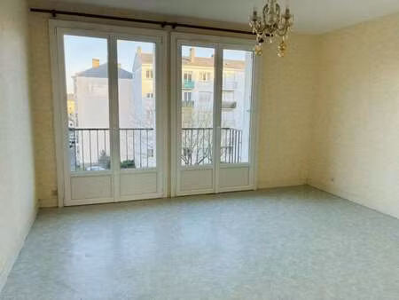 vente appartement 3 pièces à laval (53000) : à vendre 3 pièces / 64m² laval