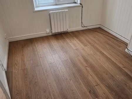 local professionnel ou commercial à louer