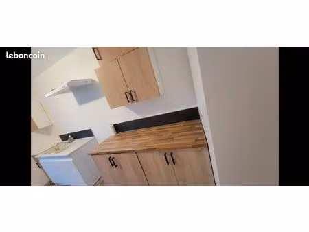 maison t5 villognon avec box et petit terrain