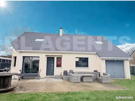 maison 6 pièces 130 m²