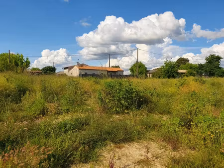vente terrain 600 m² à pugnac (33710)  79 000 €