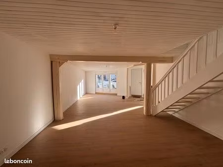 maison 3 chambres + bureau / dpe a ?